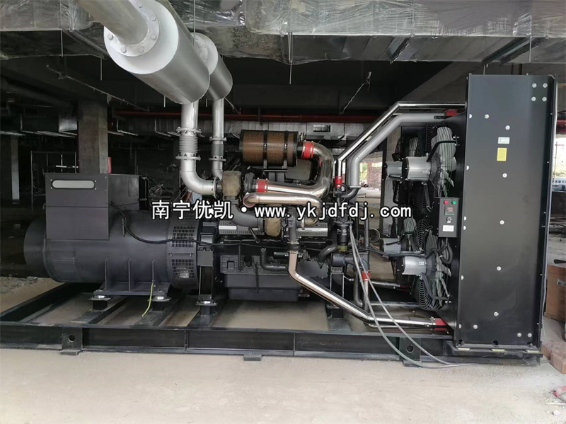 2024年7月15日，崇左項(xiàng)目1200KW凱普柴油發(fā)電機(jī)組到貨安裝
